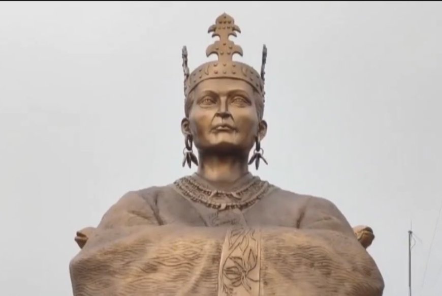 दक्षिण कोरिया की महारानी हो ह्वांग-ओक (Queen Heo Hwang-ok) की कांस्य प्रतिमा का अनावरण