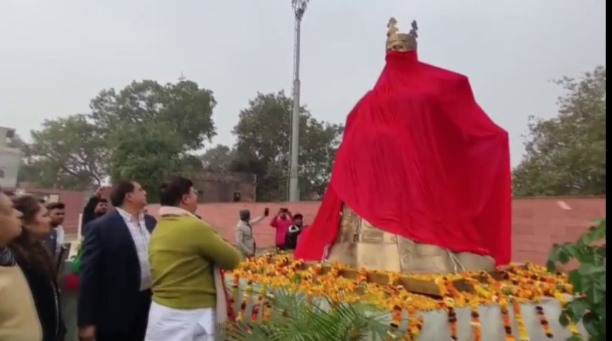 दक्षिण कोरिया की महारानी हो ह्वांग-ओक (Queen Heo Hwang-ok) की कांस्य प्रतिमा का अनावरण