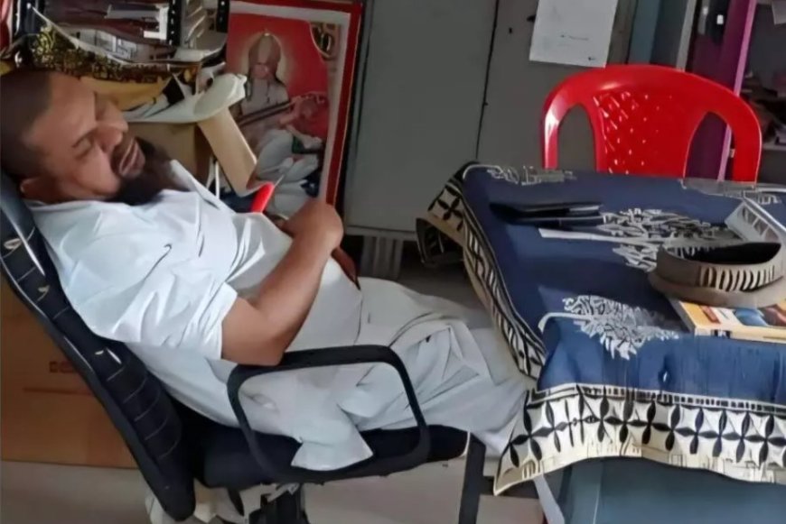 स्कूल में प्रधानपाठक पर लापरवाही के आरोप, बच्चों के भविष्य को लेकर ग्रामीणों ने कलेक्टर से की शिकायत